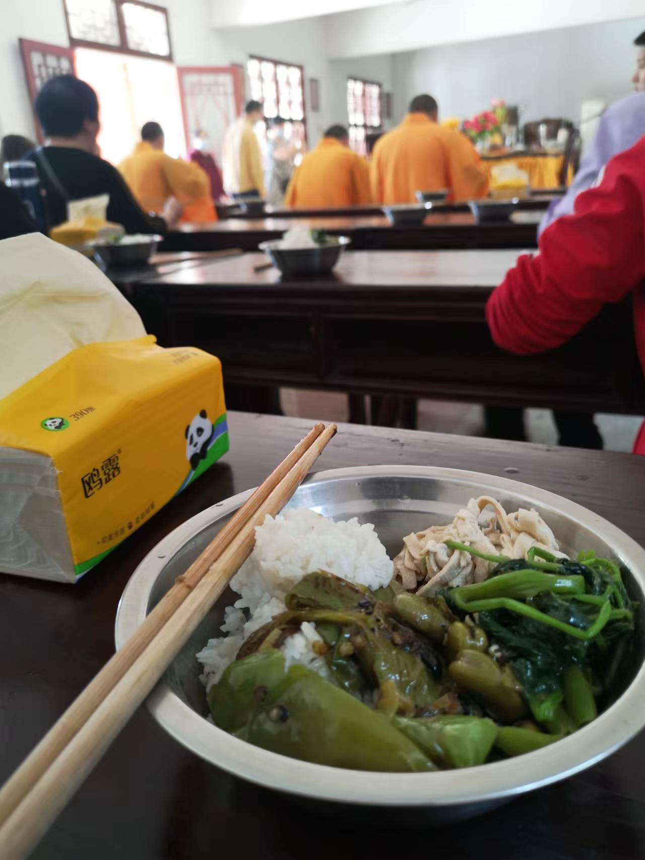 行者孙得一：免费的午餐----乡村振兴发现   